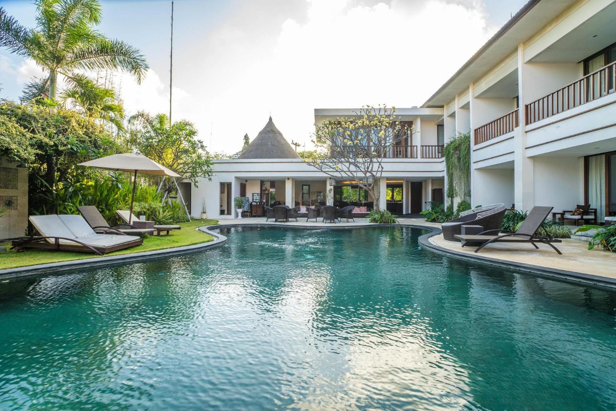 Villa Diana Bali 16 Bedrooms Seminyak Kültér fotó